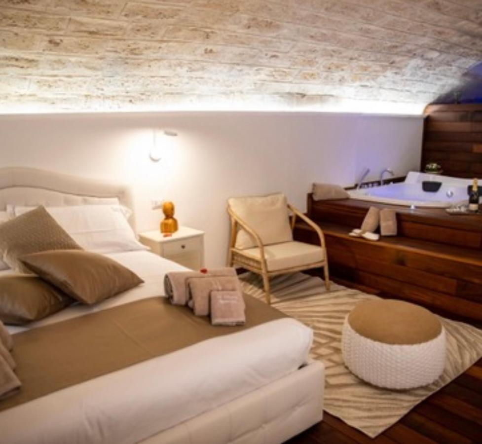 Lc Luxury Apartment Bari Luaran gambar