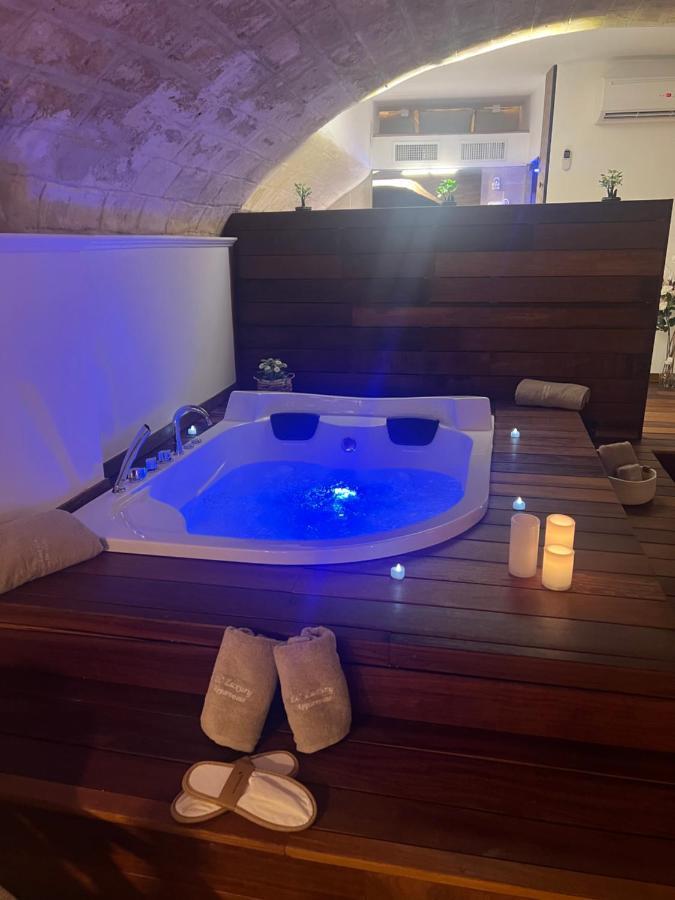 Lc Luxury Apartment Bari Luaran gambar