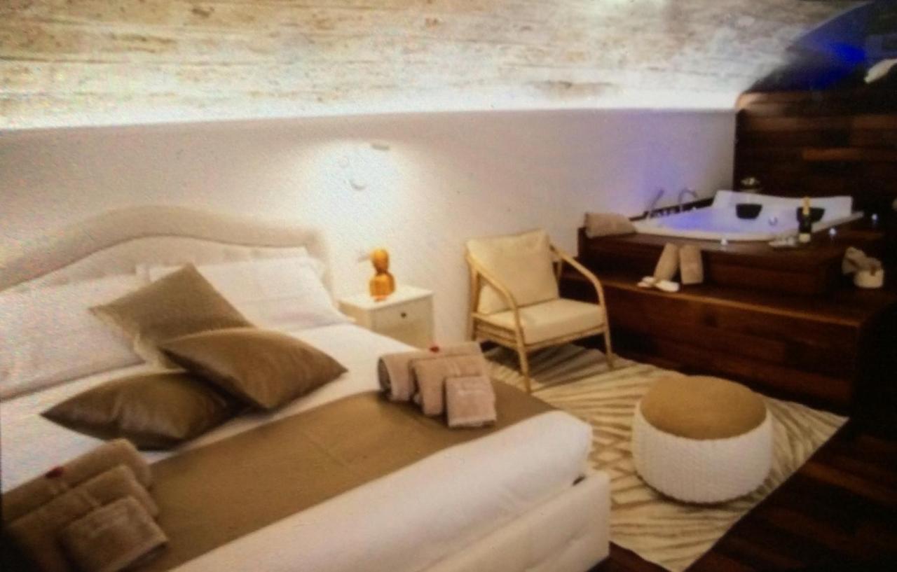 Lc Luxury Apartment Bari Luaran gambar